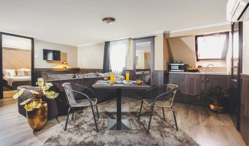 Koml Hotel Gyula - Szlls reggelivel s vacsorval, Vrfrd belpvel (min. 2 j)