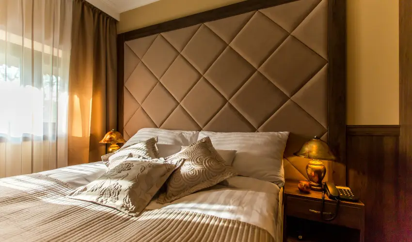 Koml Hotel Gyula - Szlls reggelivel s vacsorval, Vrfrd belpvel (min. 2 j)