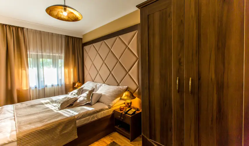 Koml Hotel Gyula - Szlls reggelivel s vacsorval, Vrfrd belpvel (min. 2 j)