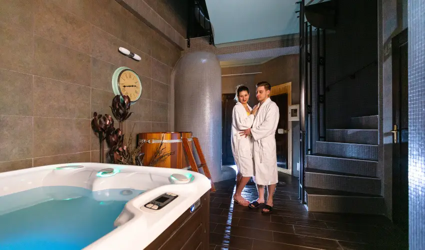 Koml Hotel Gyula - Szlls reggelivel s vacsorval, Vrfrd belpvel (min. 2 j)