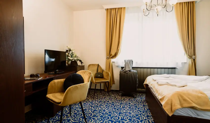 Korona Panzi s tterem Hvz - Nyugdjas kedvezmnyes rak reggelis elltssal (1 jtl)