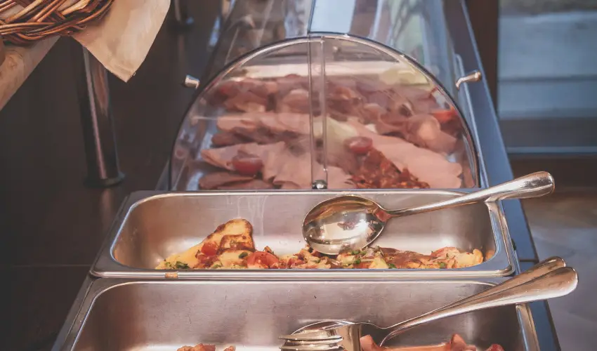 Korona Panzi s tterem Hvz - Nyugdjas kedvezmnyes rak reggelis elltssal (1 jtl)