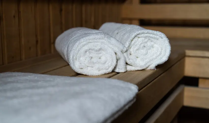 Kristály Hotel Konferencia & Wellness Ajka - Nyugdíjas kedvezményes árak reggelis ellátással (1 éjtől)