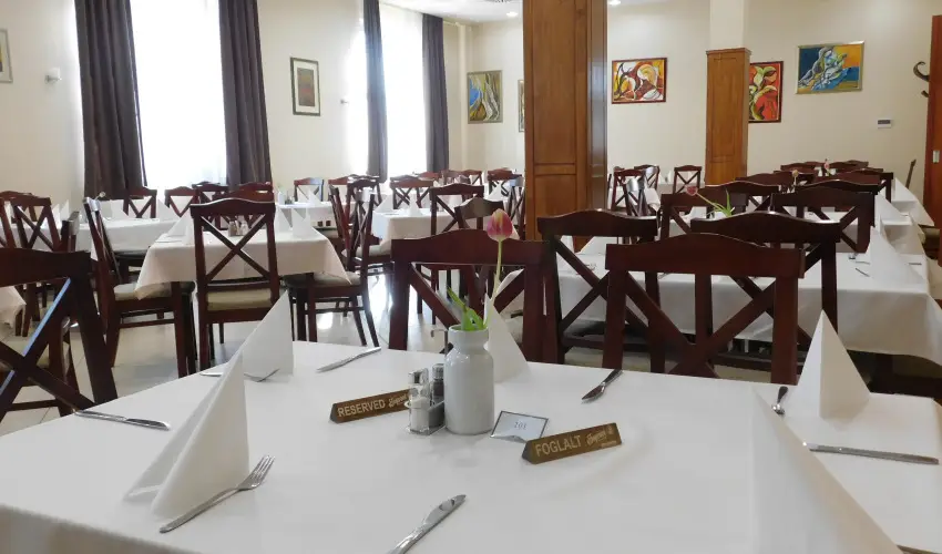 Hotel Kumnia Kisjszlls - Nyugdjas kedvezmnyes rak frdbelpvel (1 jtl)