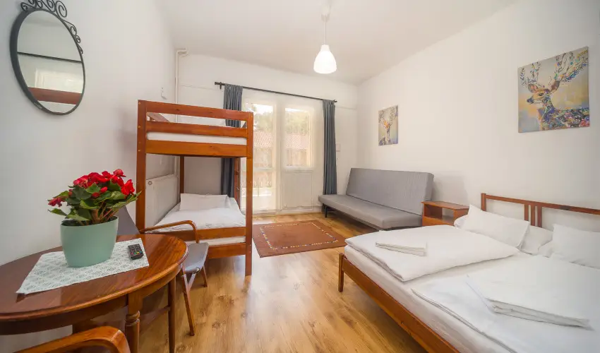 Lipicai Hotel Szilv�sv�rad - Nyugd�jas kedvezm�nyes �rak (1 �jt�l)