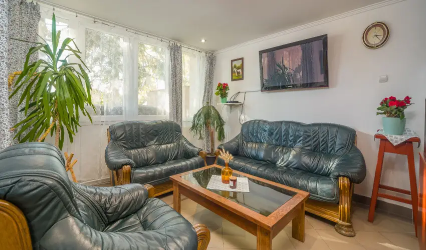 Lipicai Hotel Szilv�sv�rad - Nyugd�jas kedvezm�nyes �rak (1 �jt�l)