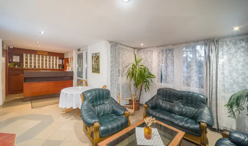 Lipicai Hotel Szilv�sv�rad - Nyugd�jas kedvezm�nyes �rak (1 �jt�l)