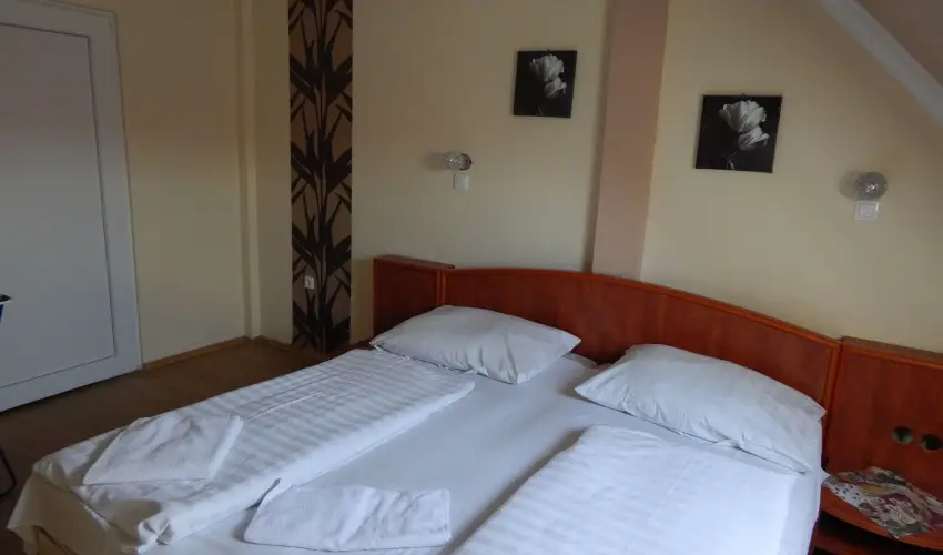 Major Panzi & tterem Hajdszoboszl - Nyugdjas kedvezmnyes rak reggelis elltssal (1 jtl)