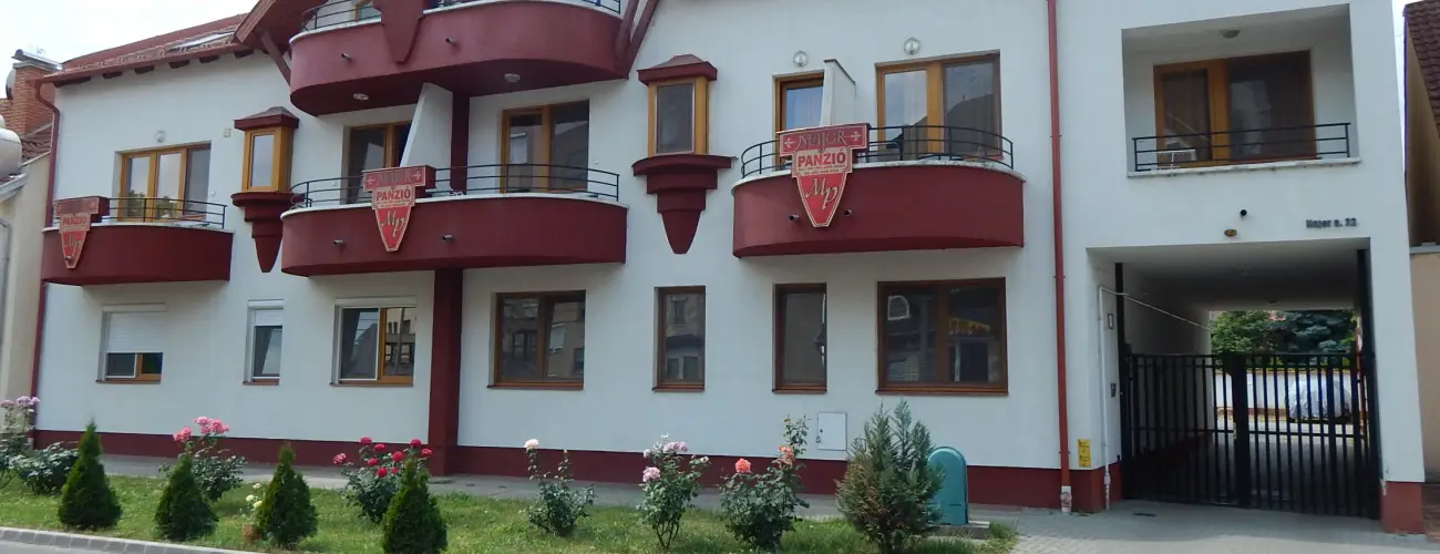 Major Panzi & tterem Hajdszoboszl - Nyugdjas kedvezmnyes rak reggelis elltssal (1 jtl)