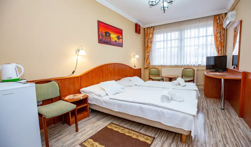 Major Panzi & tterem Hajdszoboszl - Nyugdjas kedvezmnyes rak reggelis elltssal (1 jtl)