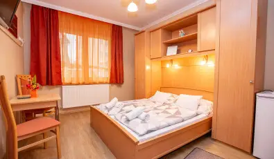 Major Panzi & tterem Hajdszoboszl