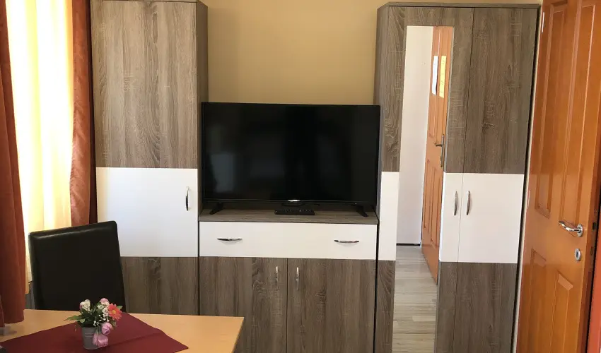 Major Panzi & tterem Hajdszoboszl - Nyugdjas kedvezmnyes rak reggelis elltssal (1 jtl)