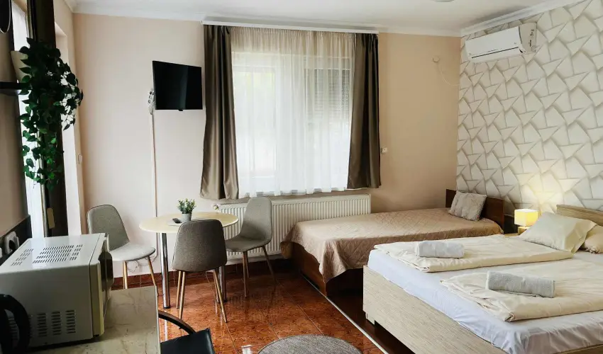 Major Panzi� & �tterem Hajd�szoboszl� - Nyugd�jas kedvezm�nyes �rak reggelis ell�t�ssal (1 �jt�l)