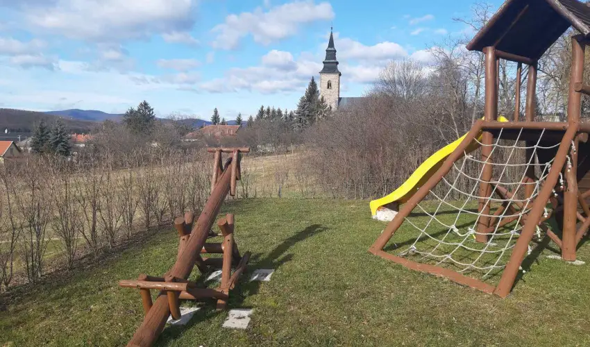 Margaréta Apartmanház Bogács - Nyugdíjas kedvezményes árak reggelis ellátással (1 éjtől)