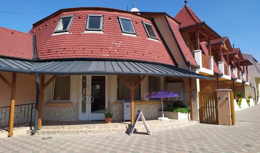 Margaréta Apartmanház Bogács - Nyugdíjas kedvezményes árak reggelis ellátással (1 éjtől)