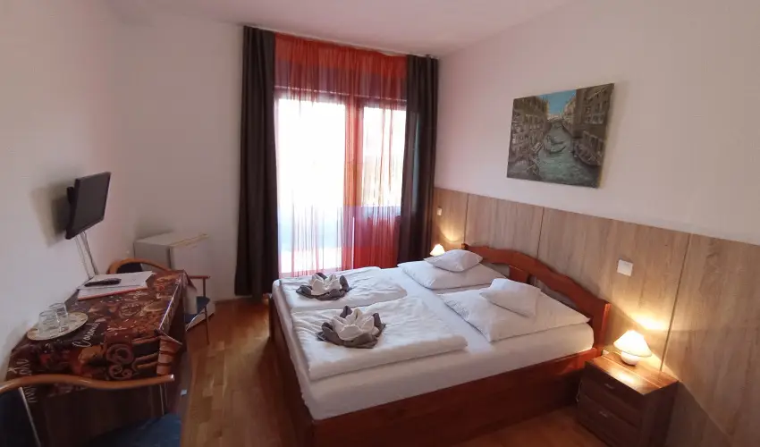 Margaréta Apartmanház Bogács - Nyugdíjas kedvezményes árak reggelis ellátással (1 éjtől)