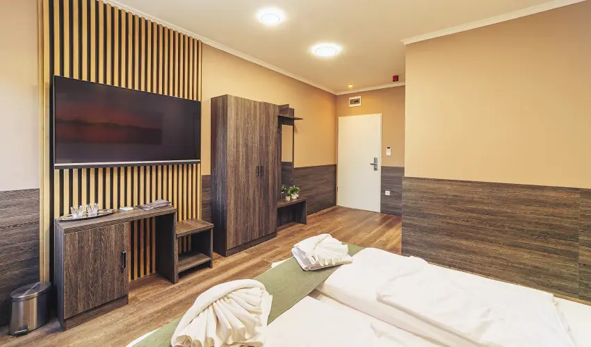 Mrtoni Csrda Szigetszentmrton - Nyugdjas kedvezmnyes rak reggelivel (1 jtl)