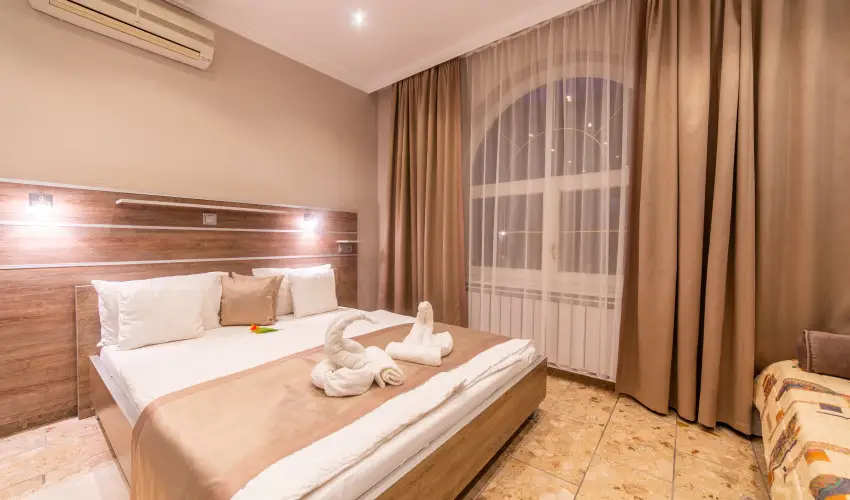 Mrvny Panzi Hajdszoboszl - Nyugdjas kedvezmnyes rak (1 jtl)