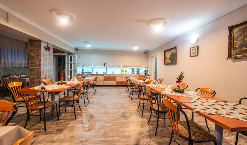 Mrvny Panzi Hajdszoboszl - Nyugdjas kedvezmnyes rak (1 jtl)