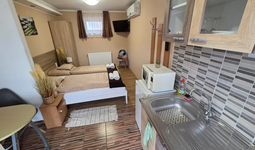 Mary Apartman Hajd�szoboszl� - Kedvez� aj�nlat (min. 2 �j)