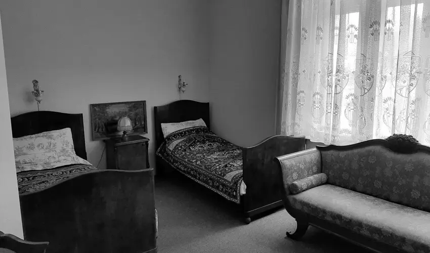 Meller Kastly Villa Csurg - Nyugdjas ajnlat a kastlyban (min. 2 j)