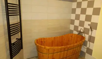 Meller Kastly Villa Csurg