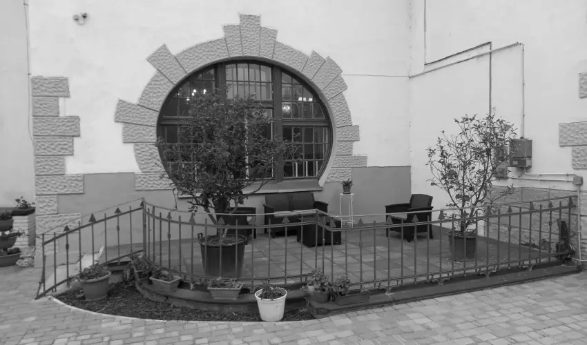 Meller Kastly Villa Csurg - Nyugdjas ajnlat a kastlyban (min. 2 j)