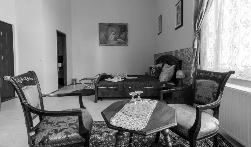 Meller Kastly Villa Csurg - Nyugdjas ajnlat a kastlyban (min. 2 j)