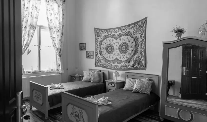 Meller Kastly Villa Csurg - Nyugdjas ajnlat a kastlyban (min. 2 j)