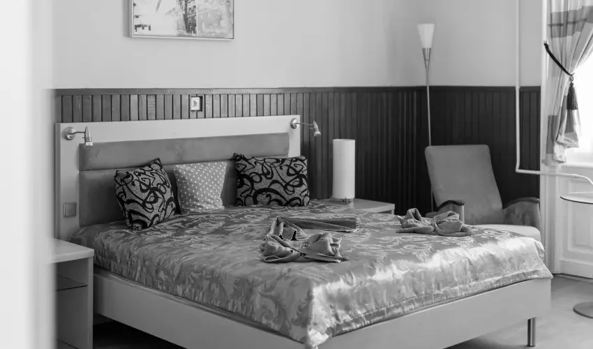 Meller Kastly Villa Csurg - Nyugdjas ajnlat a kastlyban (min. 2 j)