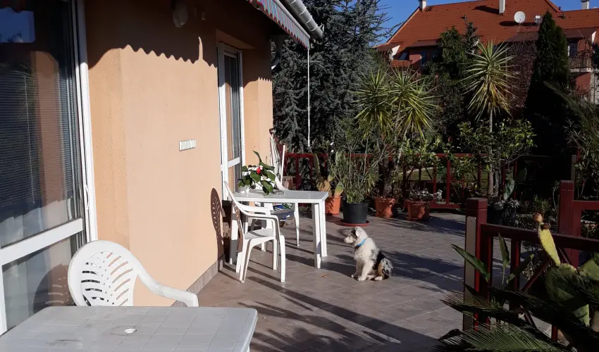 Napsugár Kenézy Lux Apartman Vendégházak Hajdúszoboszló - Pihenés Hajdúszoboszlón