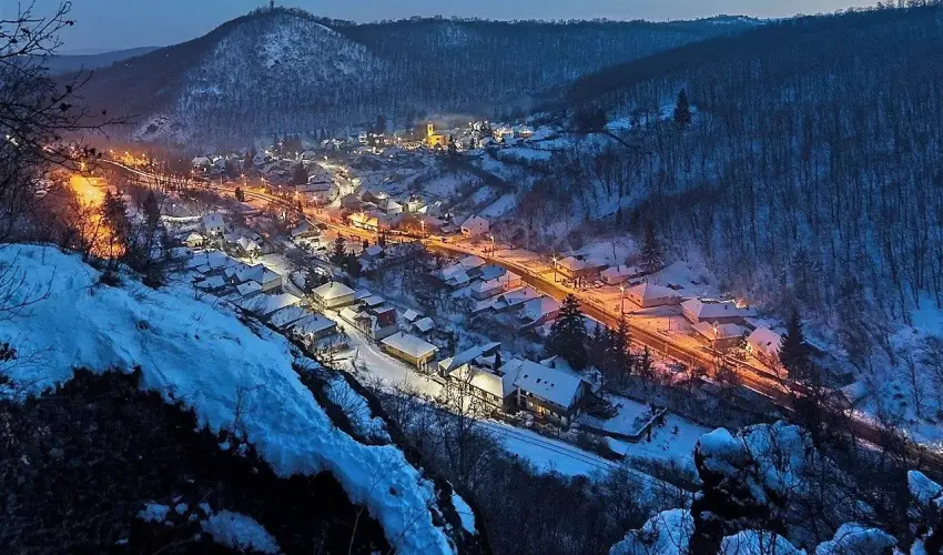 ko-Park Panzi Szarvask - Nyugdjas kedvezmnyes rak reggelis elltssal (1 jtl)