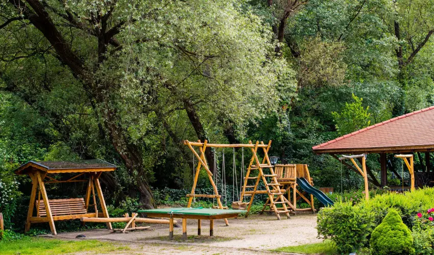 ko-Park Panzi Szarvask - Nyugdjas kedvezmnyes rak reggelis elltssal (1 jtl)