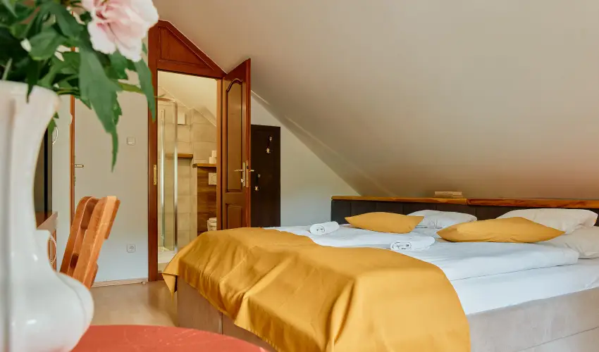 ko-Park Panzi Szarvask - Nyugdjas kedvezmnyes rak reggelis elltssal (1 jtl)