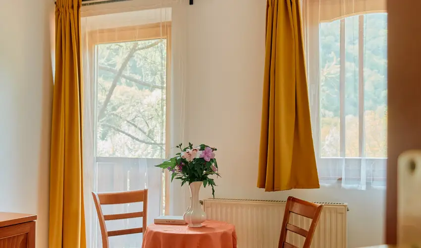 ko-Park Panzi Szarvask - Nyugdjas kedvezmnyes rak reggelis elltssal (1 jtl)