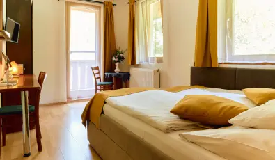 ko-Park Panzi Szarvask