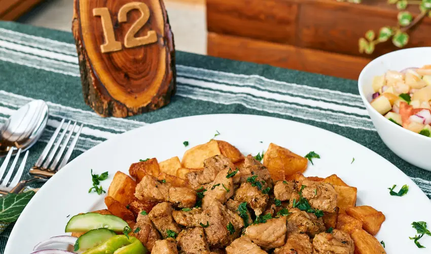 ko-Park Panzi Szarvask - Nyugdjas kedvezmnyes rak reggelis elltssal (1 jtl)