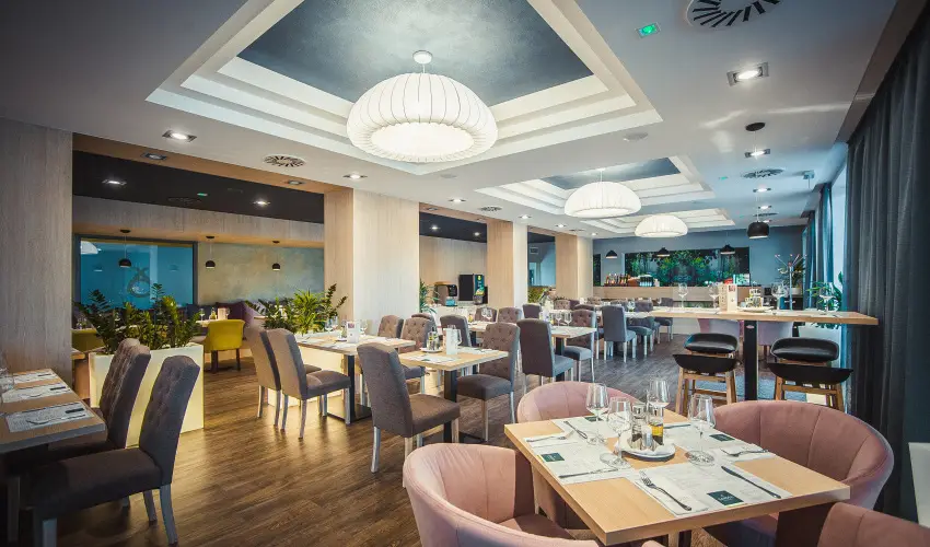 Onyx Luxury Srvr Srvr - Kedvezmnyes ajnlat (min. 2 j)