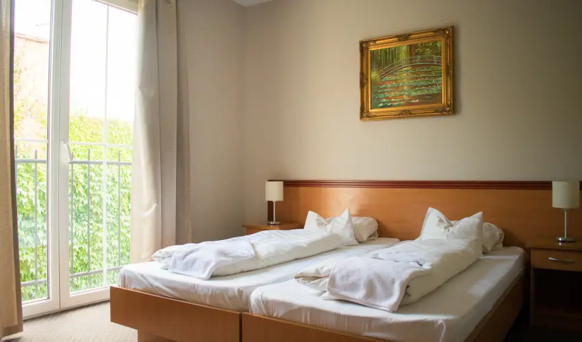 P4W Hotel Residence Szombathely Szombathely - Nyugdjas kedvezmnyes rak reggelis elltssal (1 jtl)