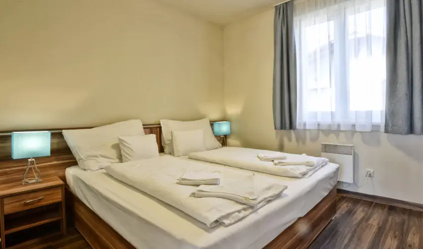 Pandora Zsry Apartmanok Mezkvesd - Nyugdjas kedvezmnyes rak frdbelpvel (1 jtl)