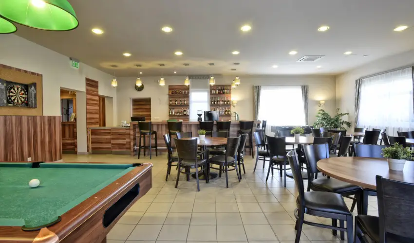 Pandora Zsry Apartmanok Mezkvesd - Nyugdjas kedvezmnyes rak frdbelpvel (1 jtl)