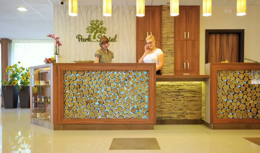 Park Hotel Gyula Gyula - H�tv�gi �lom (min. 2 �j)