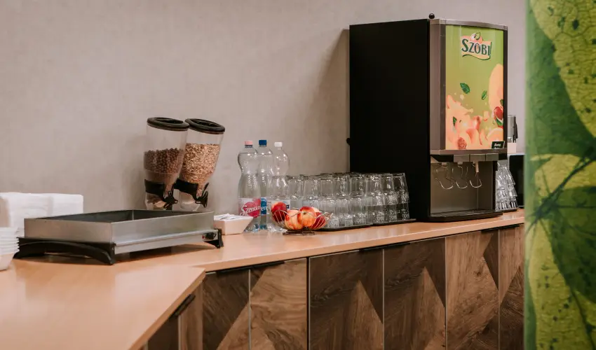 Park Hotel Sst Nyregyhza - Nyugdjas kedvezmnyes rak- teljes elrefizetssel (1 jtl)