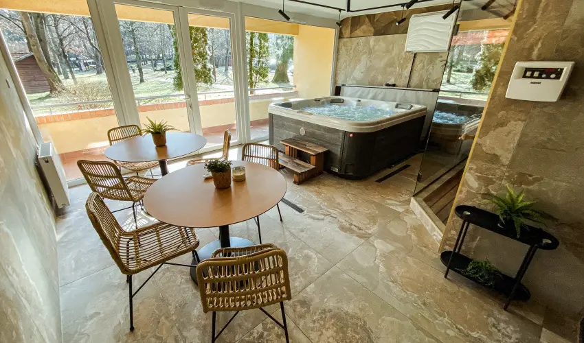 Park Hotel Sst Nyregyhza - Nyugdjas kedvezmnyes rak- teljes elrefizetssel (1 jtl)