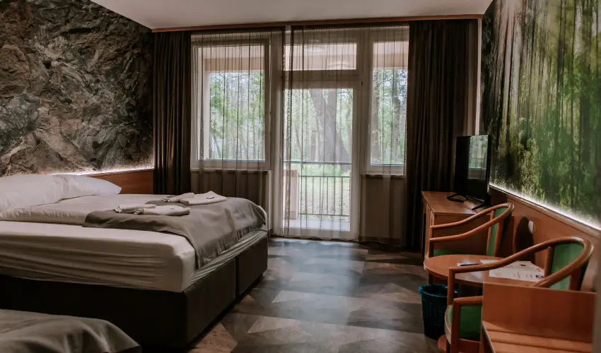 Park Hotel Sst Nyregyhza - Nyugdjas kedvezmnyes rak- teljes elrefizetssel (1 jtl)