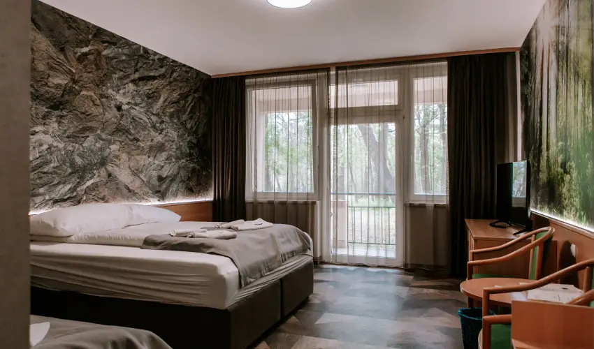 Park Hotel Sst Nyregyhza - Nyugdjas kedvezmnyes rak- teljes elrefizetssel (1 jtl)