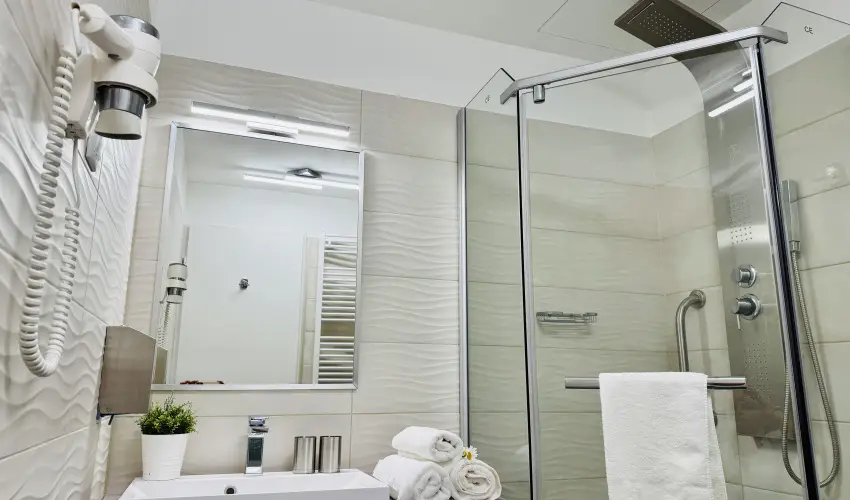 Plza Hotel Gyula Gyula - Nyugdjas kedvezmnyes rak flpanzis elltssal (1 jtl)