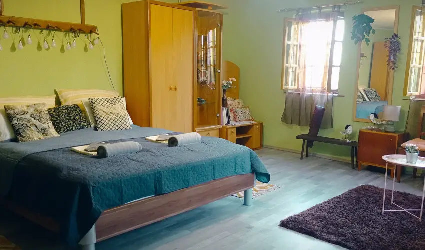 Pni Kuck Vendghz s Minifarm  Hosszvlgy - Nyugdjas kedvezmnyes rak (1 jtl)