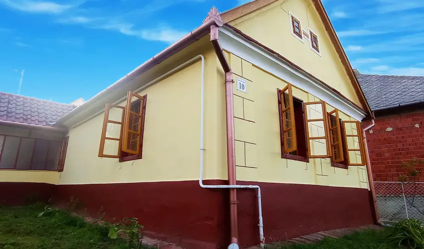 Pni Kuck Vendghz s Minifarm  Hosszvlgy - Nyugdjas kedvezmnyes rak (1 jtl)