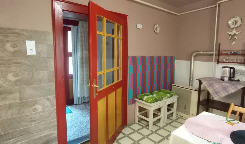 Pni Kuck Vendghz s Minifarm  Hosszvlgy - Nyugdjas kedvezmnyes rak (1 jtl)